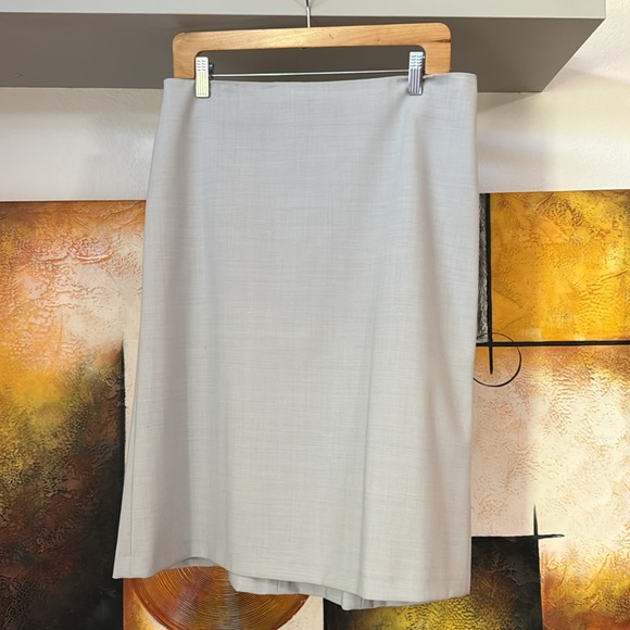 Theory Knee High A line Skirt - Picture 14 of 16